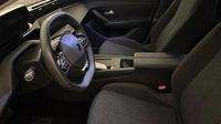 Peugeot 308 1.5 BlueHDi 130ch S&S Style EAT8 — photo 12