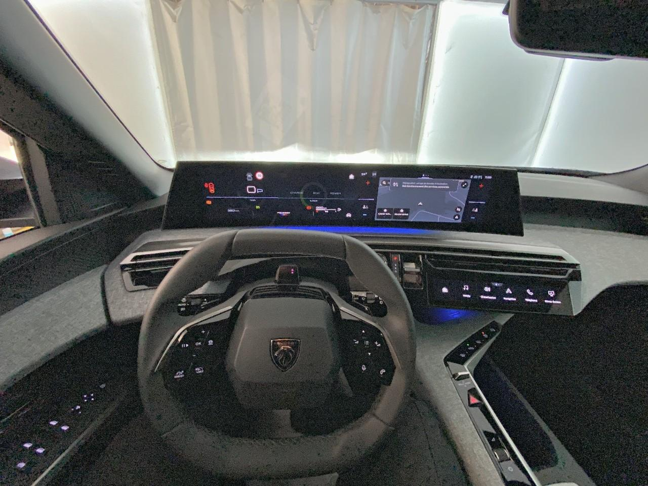 Peugeot 5008 hybrid 145 ch e-dcs6 allure — photo 12