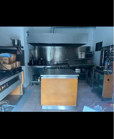 Commerce Location Marseille 2p 80m² 1150€