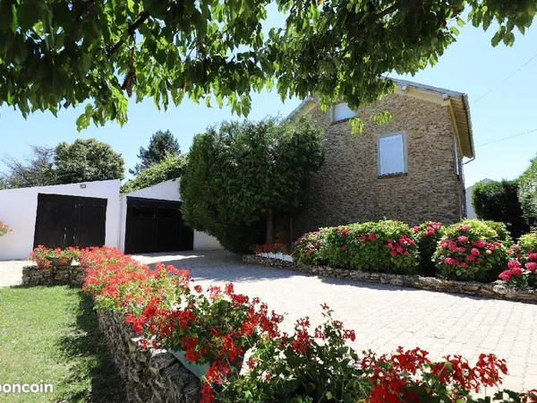 Maison 8 pièces 172 m²