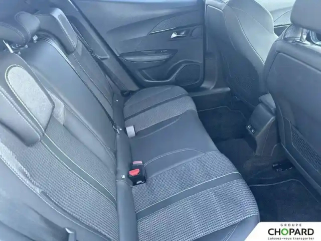 Peugeot 2008 electrique 136 ch — photo 20