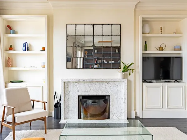 Appartement d'architecte mêlant matières nobles et vues dégagées.