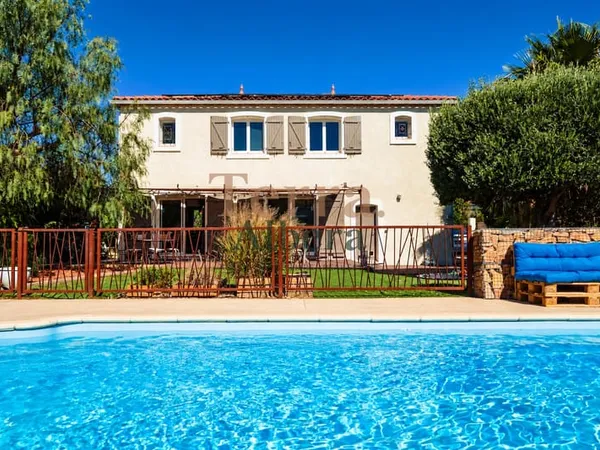 Villeneuve-de-la-Raho-Proche lac -Maison 4 faces 151 m2 avec