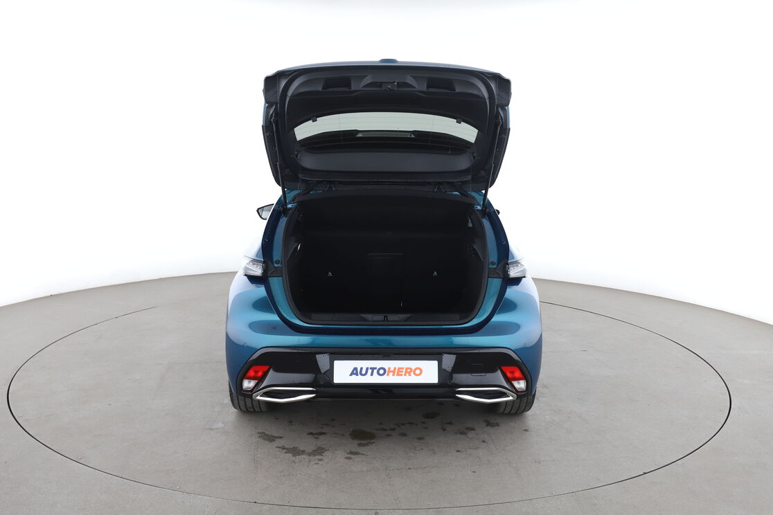 Peugeot 308 1.2 Hybrid GT e-DCS6 — photo 15