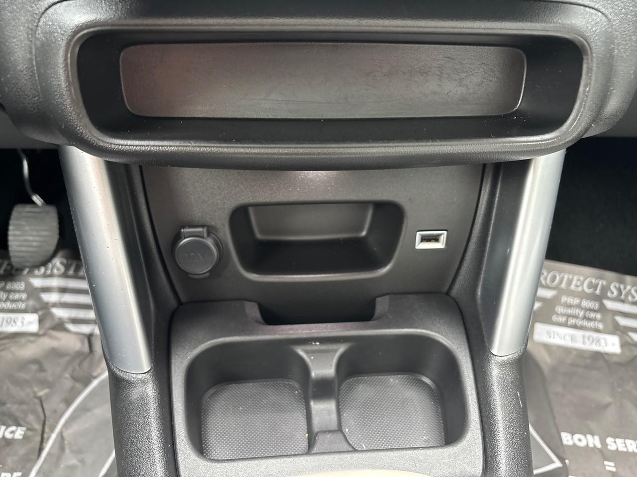 Citroën C3 Aircross puretech 110ch s&s shine e6.d-temp — photo 19