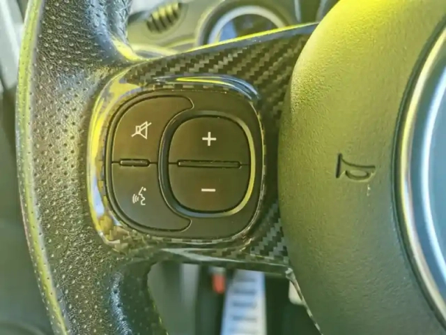 Abarth 500 595 competizione 1.4 t-jet 16v — photo 17