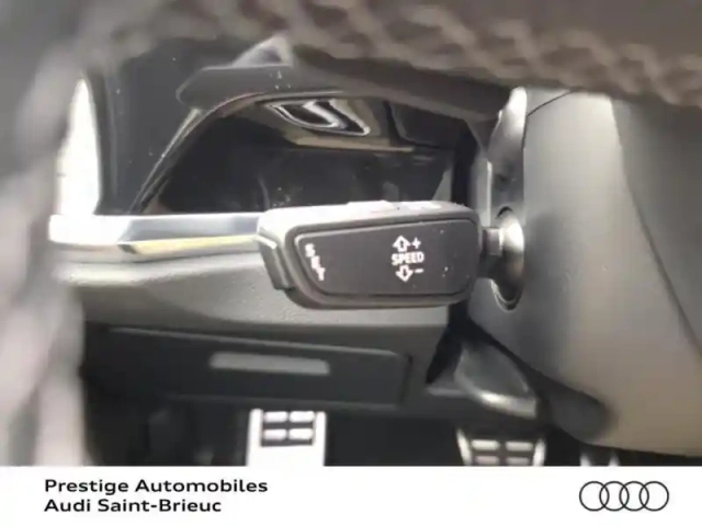 Audi Q3 sportback 35 tfsi 150ch s line plus s tronic 7 — photo 5