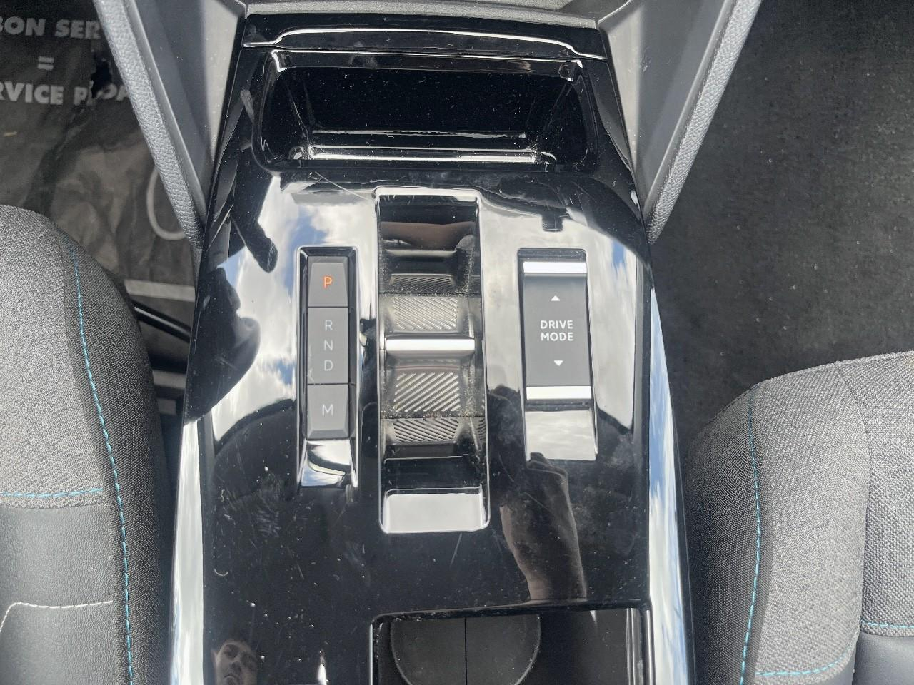 Citroën C4 X 1.2 puretech 130ch s&s max automatique — photo 17