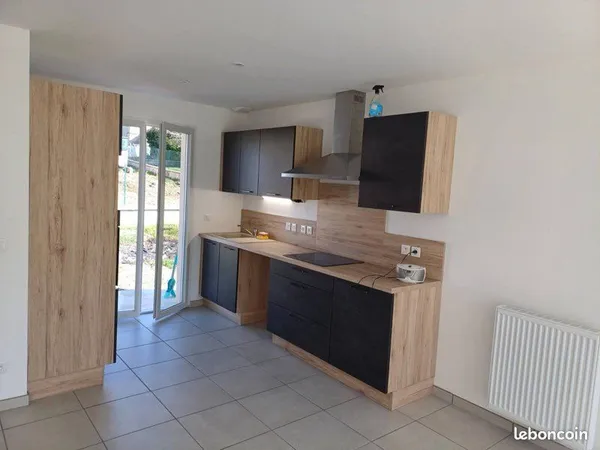 Maison a loué 3 chambre