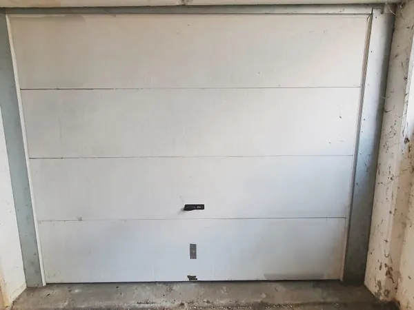 Garage 13m² Centre Givors
