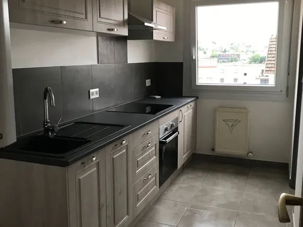 Bel appartement F2 à louer