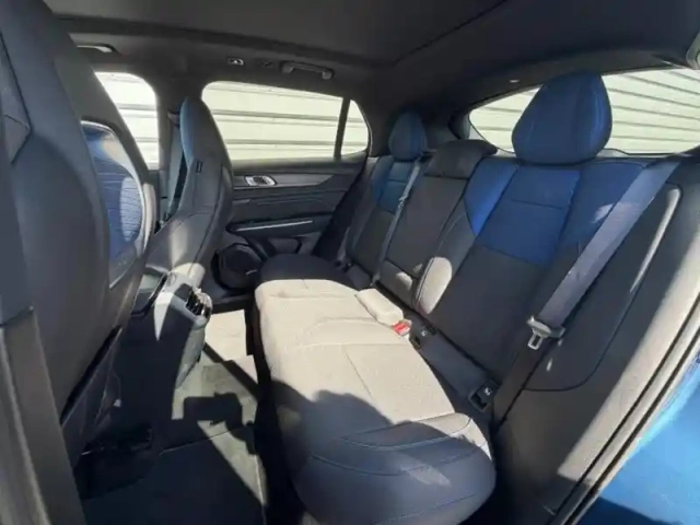 Lynk&Amp;Co 01 1.5 phev 261ch dcth 7 — photo 9