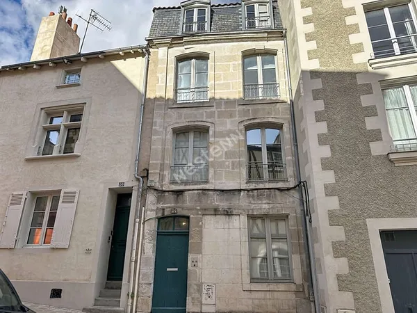 T2 à vendre de plus de 38 m² dans la Grand'Rue de Poitiers
