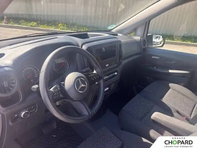 Mercedes Vito fourgon 116 cdi extra long bva rwd — photo 9