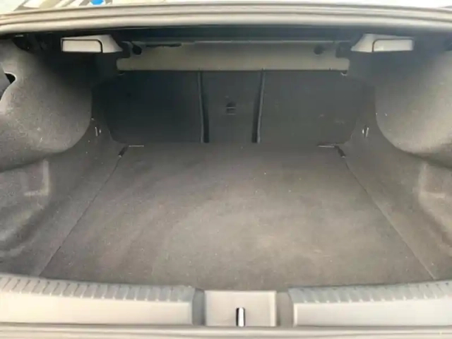 Mercedes Cla 180 d 116ch amg line 8g-dct — photo 8