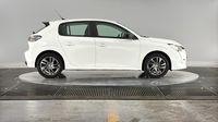 Peugeot 208 1.2 PureTech 100ch S&S Active Pack EAT8 — photo 4