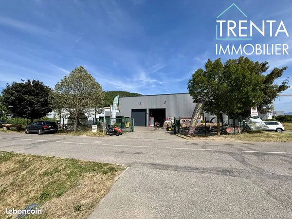 Bureaux 433 m² Saint-Blaise-du-Buis