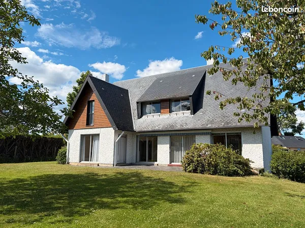 Maison 7 pièces 174 m²