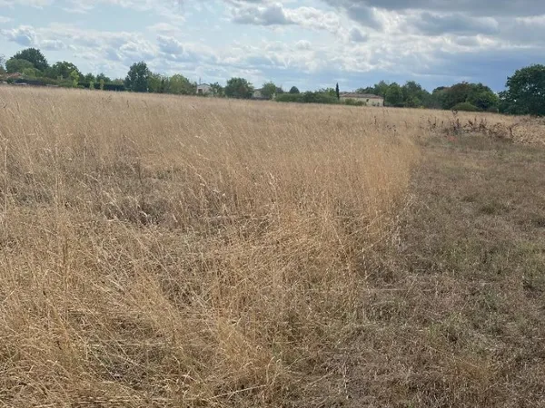 Terrain 505 m²