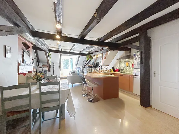 Appartement 2 pièces 84 m²