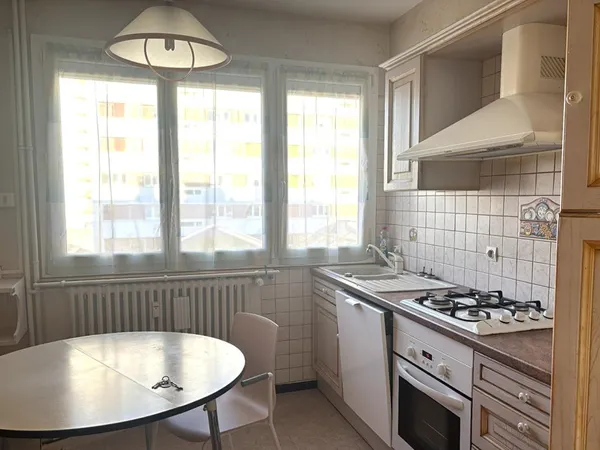 Appartement Saint Etienne 3 pièce(s) 79 m2 2 CHAMBRES