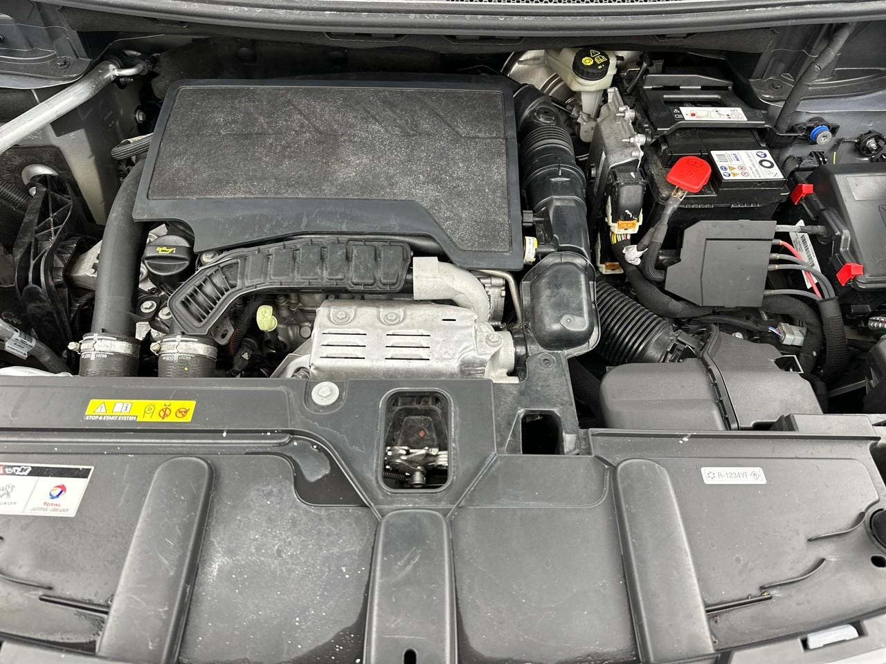 Peugeot 3008 puretech 130ch s&s eat8 style — photo 13