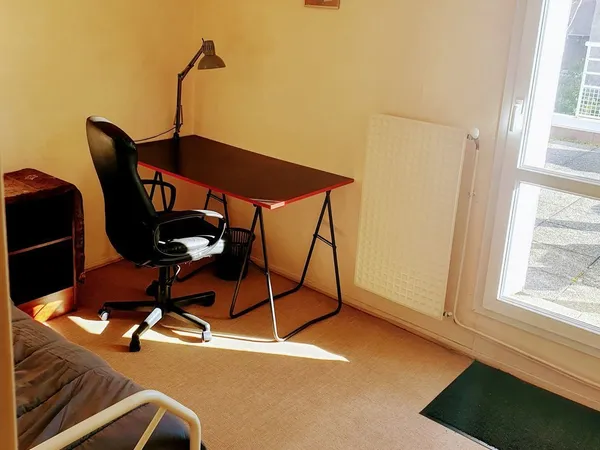 1 chambre pour 1 étudiant/e dans colocation d étudiant-es