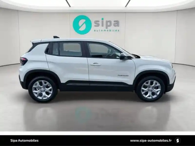 Jeep Avenger 1.2 turbo t3 100 ch — photo 11