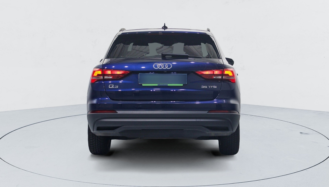 Audi Q3 — photo 4