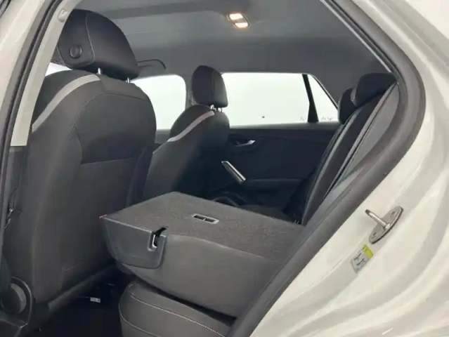 Audi Q2 1.0 tfsi 116ch sport s tronic 7 + caméra + apple carplay — photo 30
