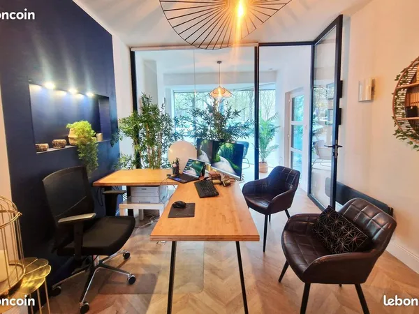 Magnifique bureau professionnel Arras rue passante parking gratuit