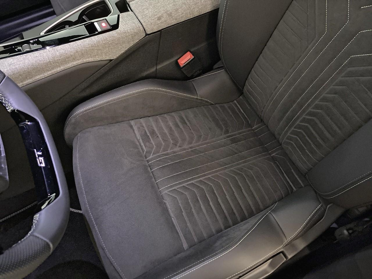 Peugeot 3008 hybrid 145 e-dcs6 gt — photo 9
