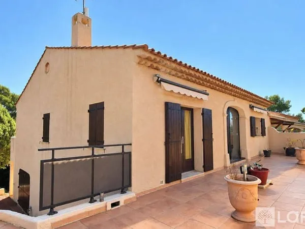 Maison 3 pièces 111 m²