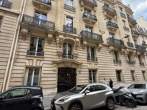 Bureaux 272 m² PARIS