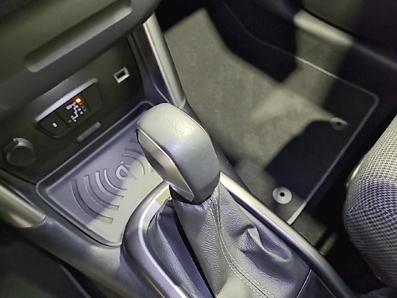 Citroën C3 Aircross puretech 130 s&s eat6 shine pack — photo 17