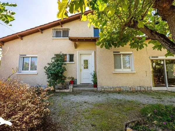Maison 5 pièces 130 m²