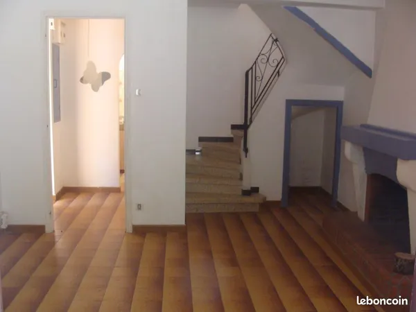 Petite maison de village T3