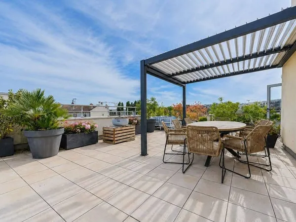 Appartement 4 pièces 140 m²