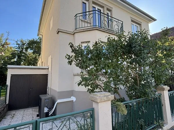 Maison 7 pièces 160 m²