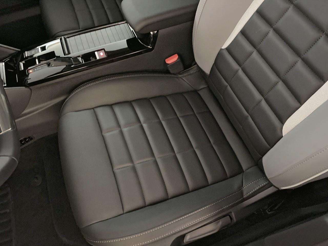 Citroën C4 X hybride 145 ch e-dcs6 max — photo 9