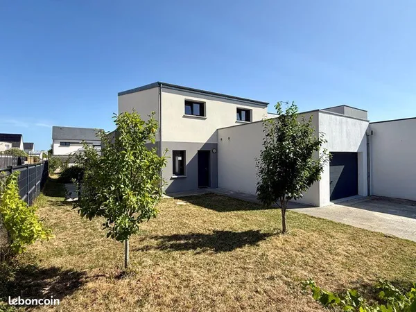 Maison contemporaine La Meziere