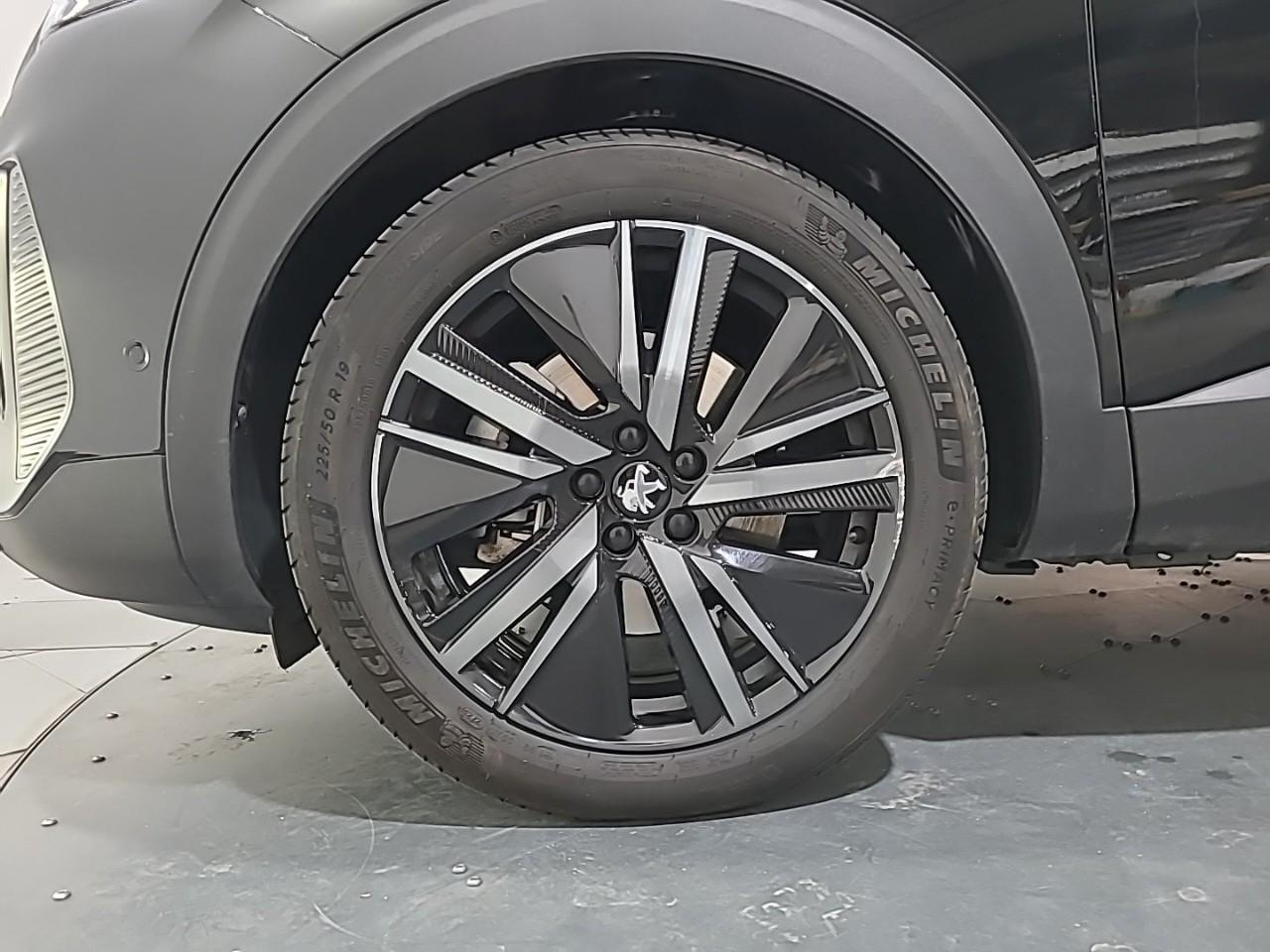 Peugeot 3008 hybrid 225 e-eat8 gt — photo 16
