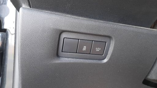 DS DS3 1.2 PureTech 130 - Sport Chic – 2018 – 87236 km – Essence – Boîte Manuelle — photo 35
