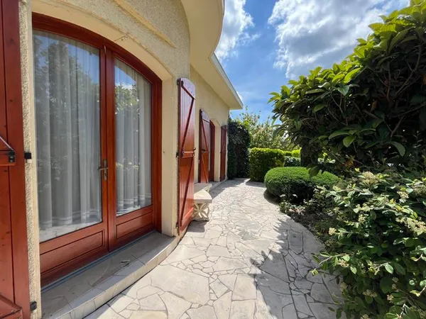 Maison 4 pièces 128 m²