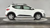 Dacia Sandero 1.0 ECO-G 100ch Stepway Confort -22 — photo 4