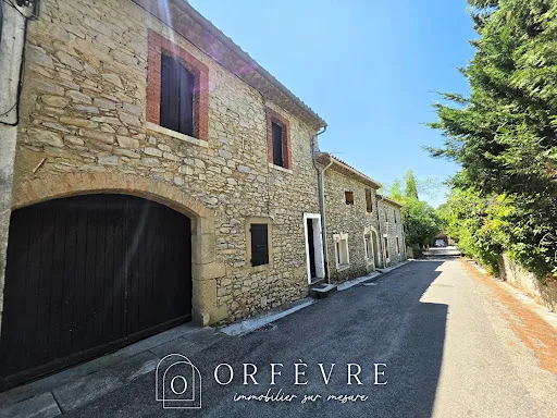 Maison 3 pièces 226 m²