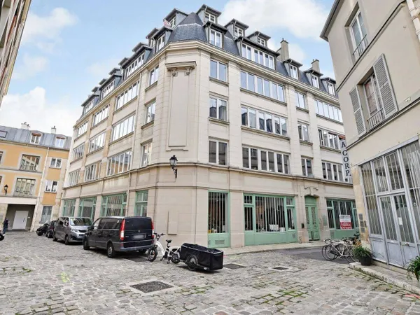 Bureaux 189 m²