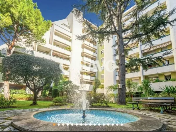 Vente Appartement 5 pièces de 89m² - 06000 Nice
