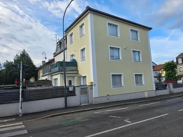 Immeuble 5 pièces 130 m²