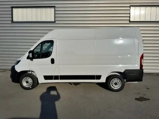 Peugeot Boxer fourgon nouveau fgn 3.5 t l2h2 140 s&amp;s bvm6 — photo 8